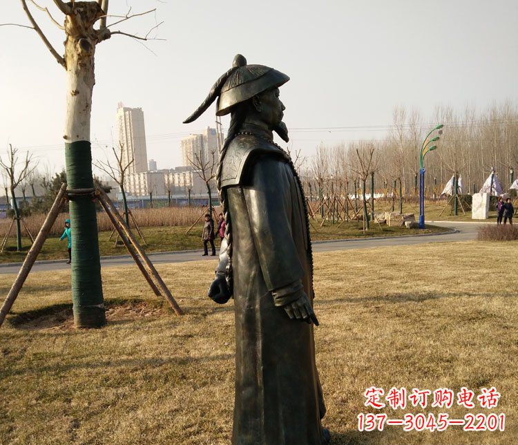泰州林则徐纪念铜雕传承爱国精神