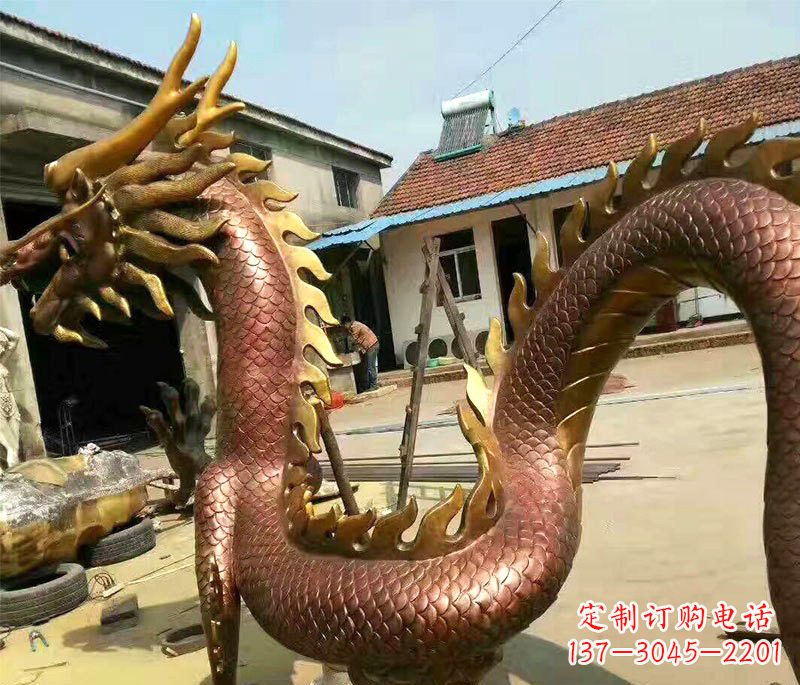 泰州古典精致巨龙铜雕