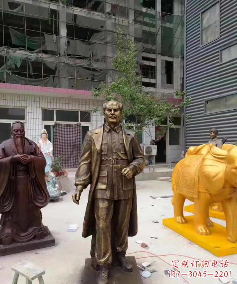 泰州“白求恩”传奇人物铜雕