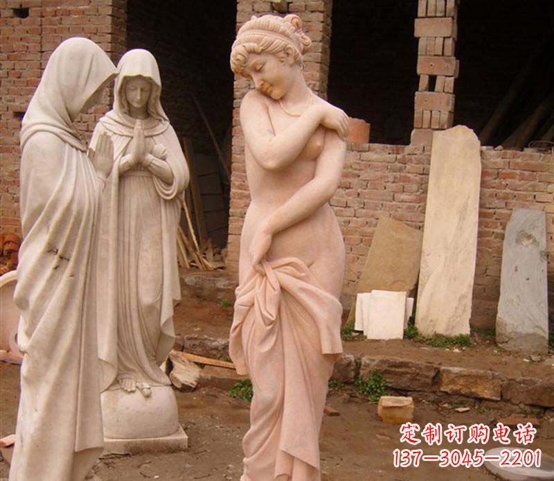 泰州半裸女人大理石雕塑