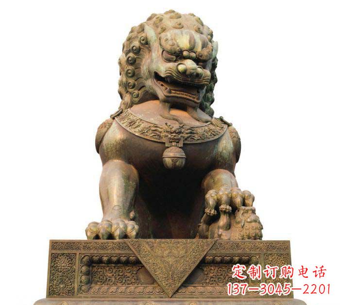 泰州巍峨雄壮的狮子铜雕