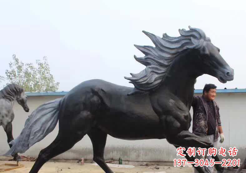 泰州“马赛克”——极致精准的马雕塑