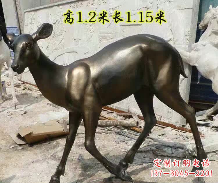泰州灵动的小鹿铜雕