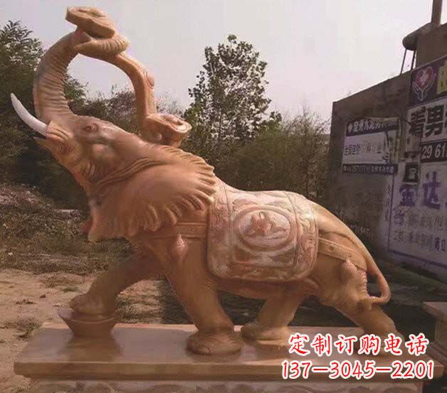 泰州大象雕塑鼻卷如意