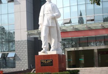 泰州白求恩纪念雕塑——传承医学先驱的精神