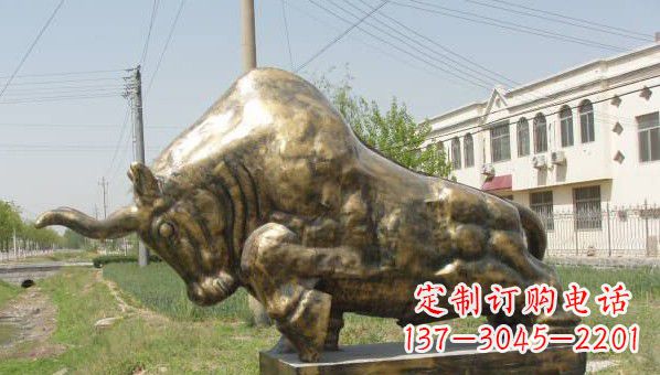 泰州标志性黄铜斗牛