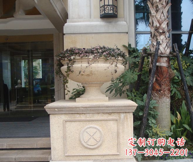 泰州精美大理石花盆,给您的家增添独特的色彩