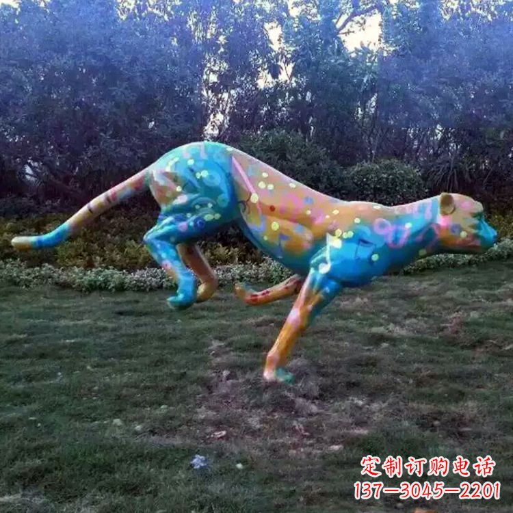 泰州玻璃钢彩绘豹子雕塑艺术精美动物摆件