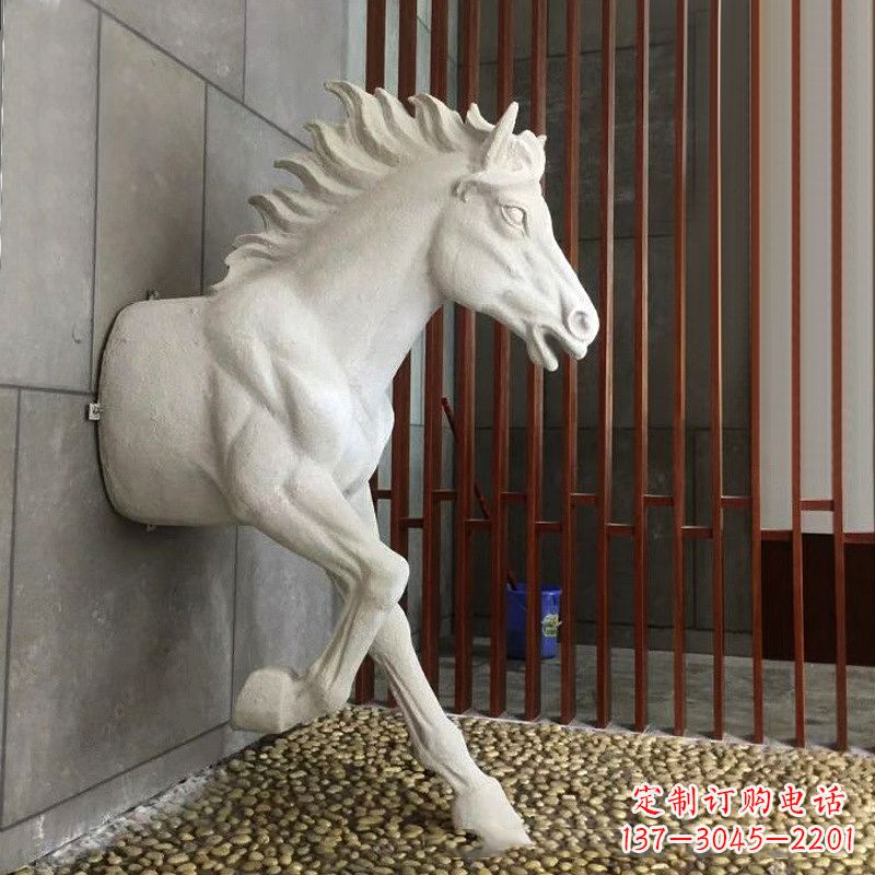 泰州玻璃钢创意动物雕塑——穿墙而过