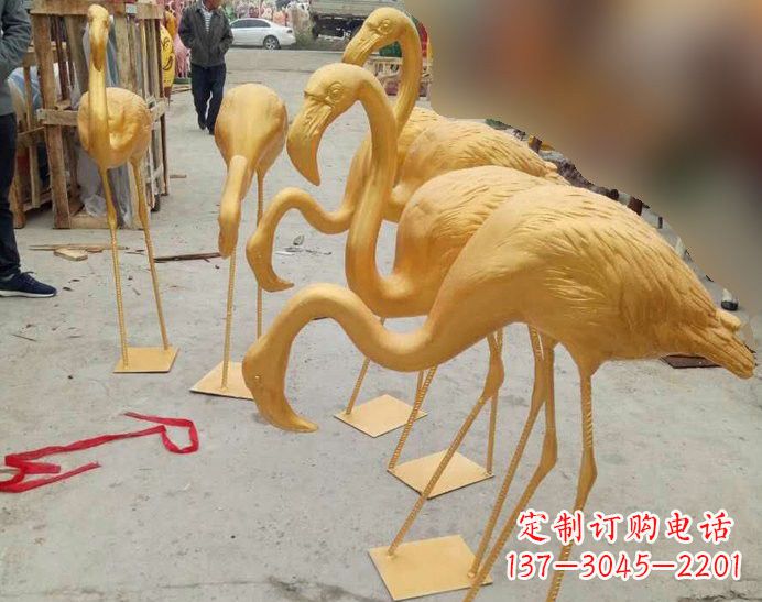 泰州火烈鸟雕塑仿铜雕塑的精美杰作