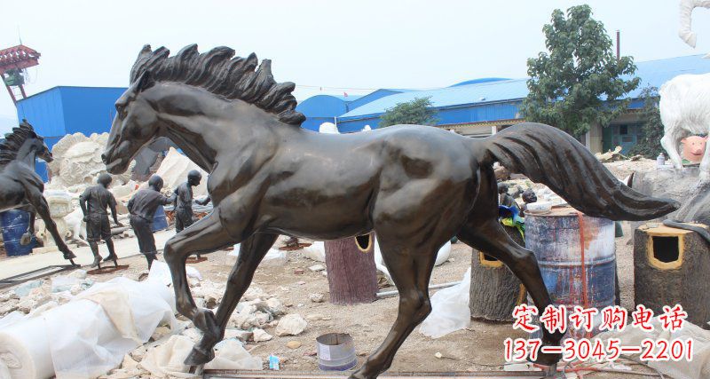 泰州玻璃钢仿铜马广场动物雕塑精美雕塑装点繁华城市