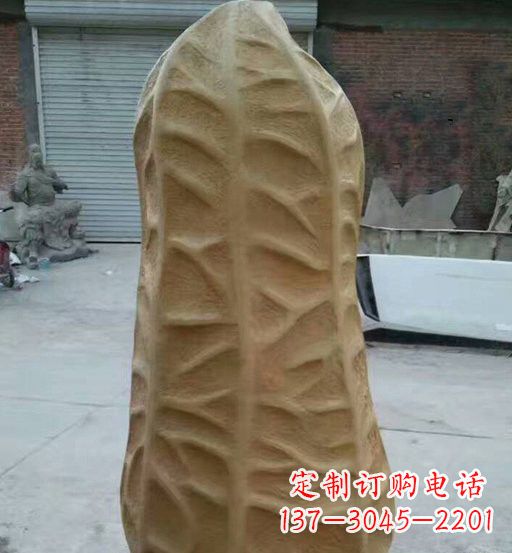泰州玻璃钢精美花生雕塑