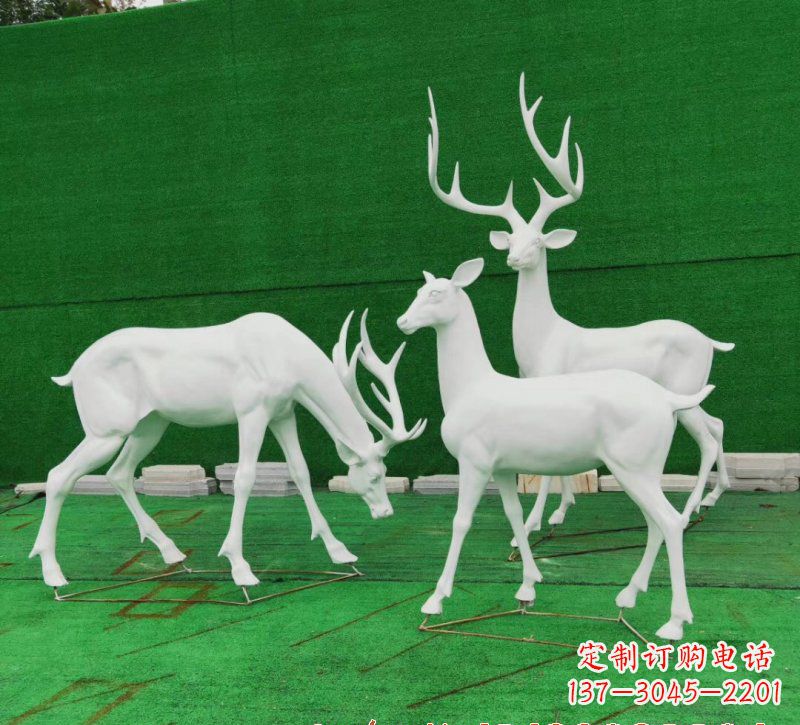 泰州玻璃钢鹿群雕塑