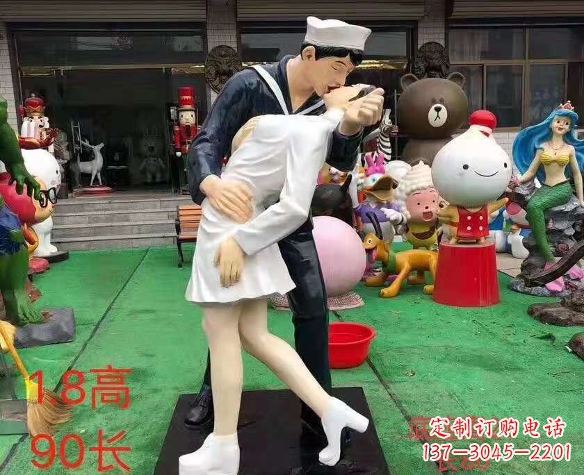 泰州玻璃钢情侣雕塑——浪漫婚庆景观