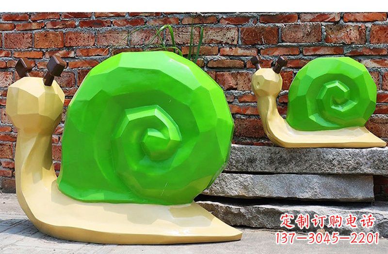 泰州玻璃钢蜗牛雕塑——浪漫又充满灵感