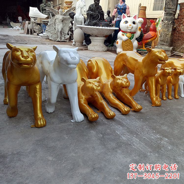 泰州玻璃钢金钱豹雕塑,定制精美动物雕塑摆件