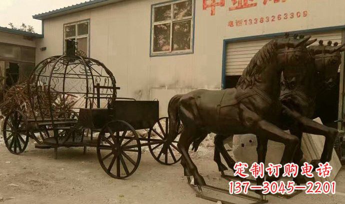 泰州玻璃钢欧式马车雕塑精美艺术品
