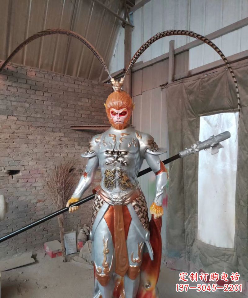 泰州玻璃钢孙悟空传承古老神话的雕塑