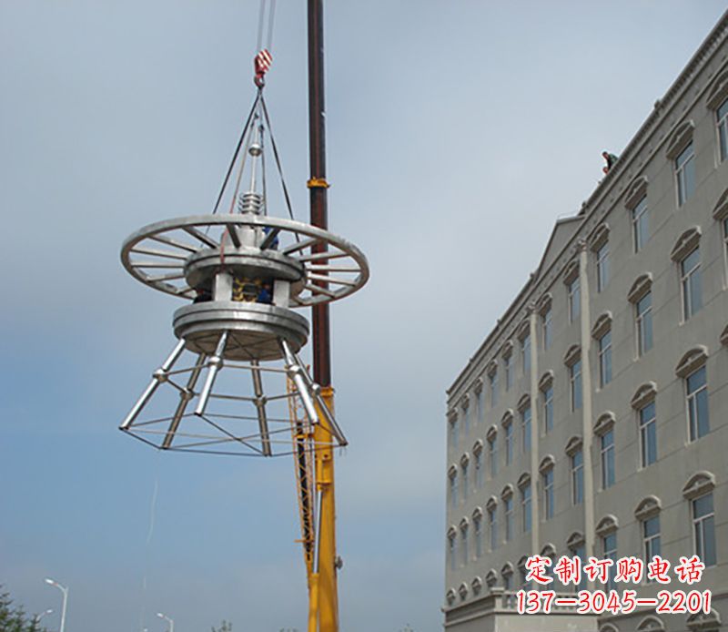 泰州不锈钢避雷针雕塑一种古老又充满现代感的艺术