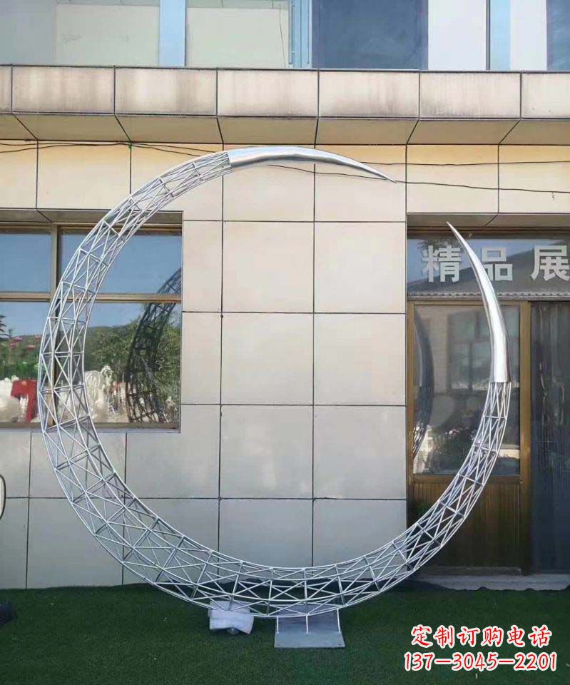 泰州不锈钢别墅月亮镂空雕塑