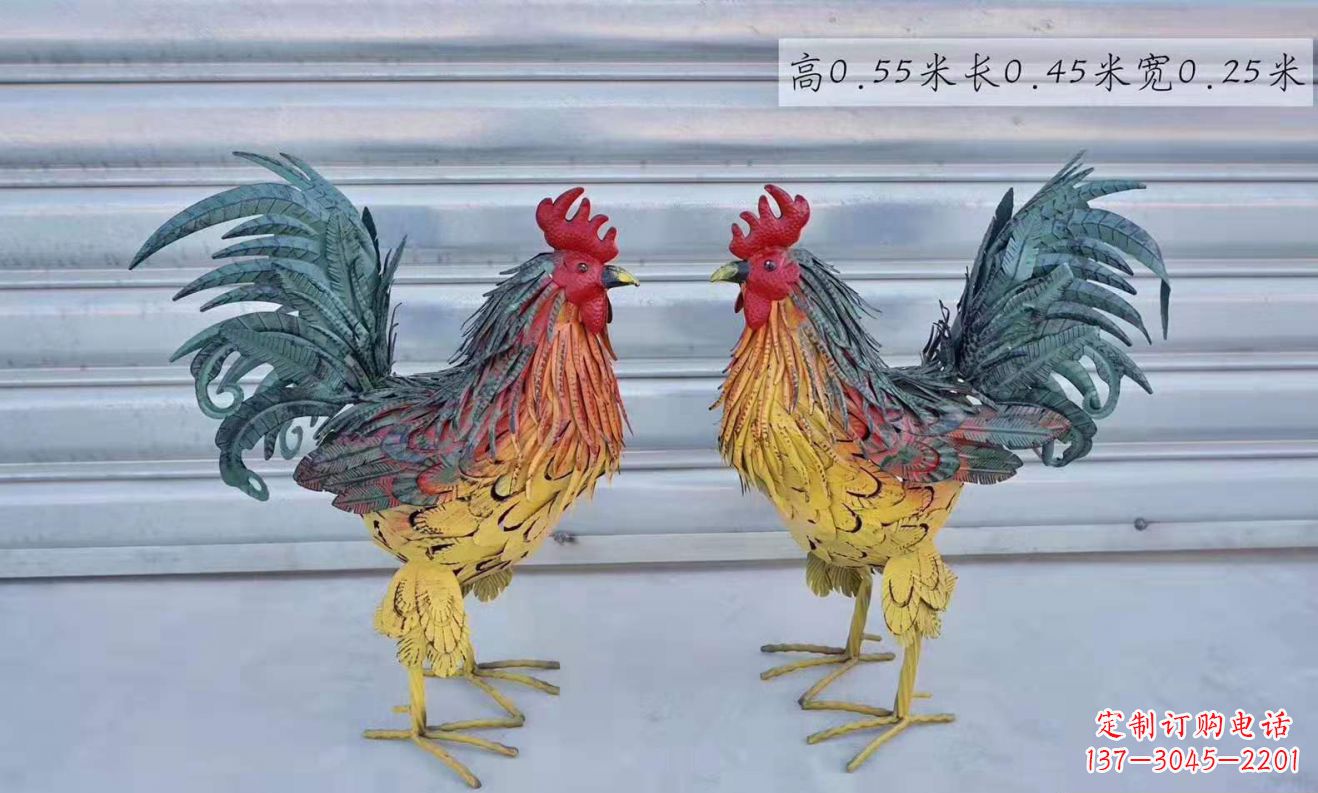 泰州不锈钢彩绘公鸡雕塑——景观雕塑的精彩绽放