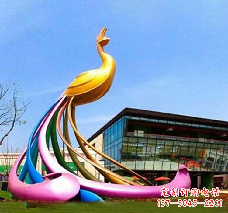 泰州不锈钢彩色孔雀雕塑——美轮美奂的艺术精品