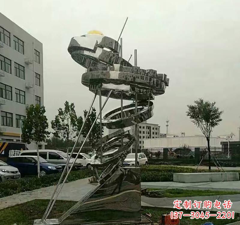 泰州不锈钢戒指雕塑——点缀城市美景