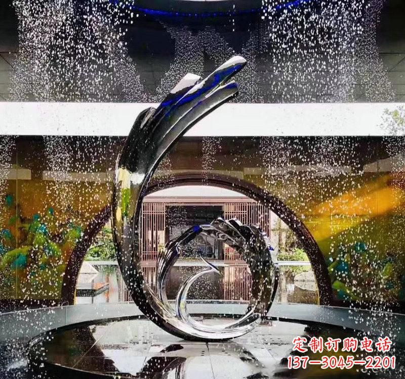 泰州不锈钢城市景观喷泉雕塑美丽而又充满力量
