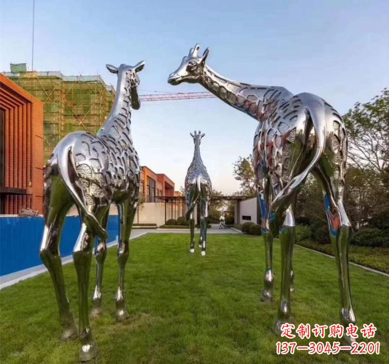 泰州不锈钢城市园林动物雕塑展示大自然的美丽