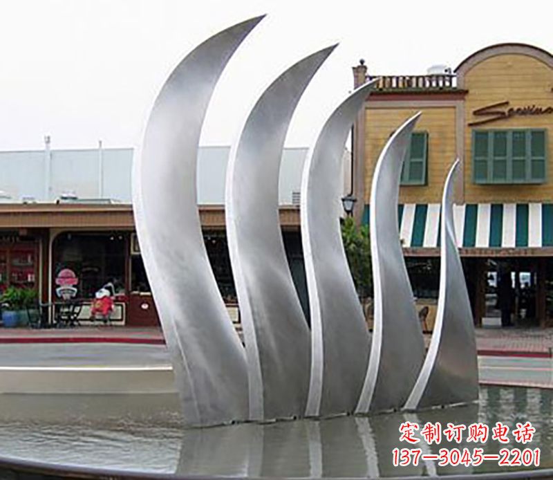 泰州不锈钢翅膀雕塑给空中带来力量与美丽