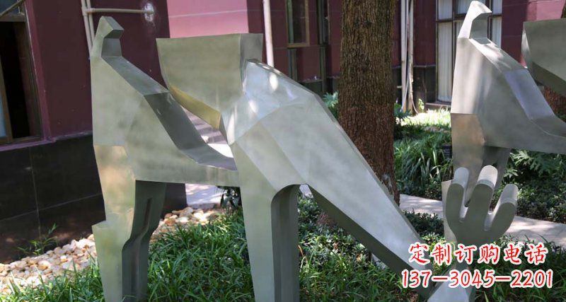 泰州精美的不锈钢梅花鹿雕塑