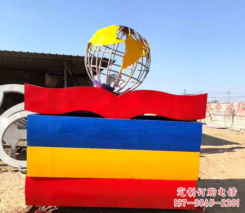 泰州不锈钢地球雕塑——象征地球的美丽与和谐