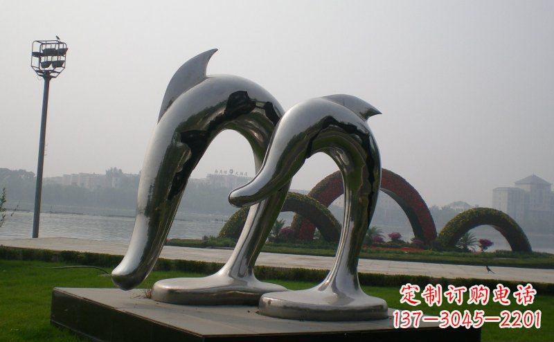 泰州精美不锈钢海豚雕塑