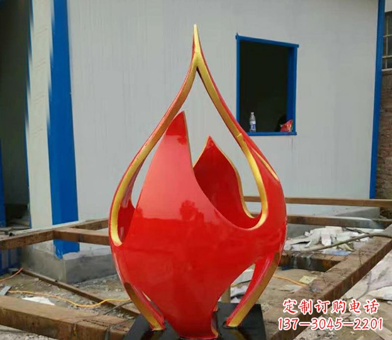 泰州不锈钢龙雕塑点缀火龙果广场