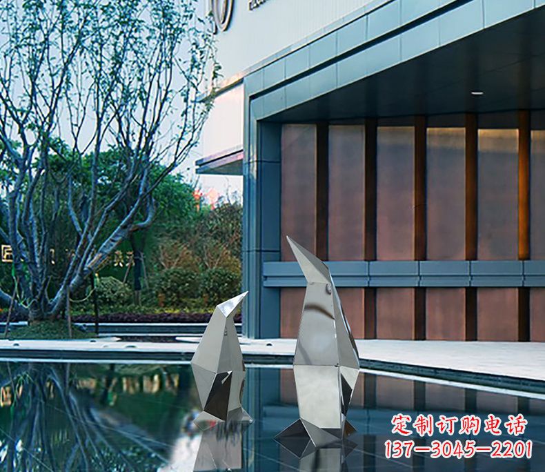 泰州不锈钢企鹅雕塑一件来自大自然的艺术品