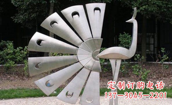 泰州不锈钢孔雀雕塑美丽而持久