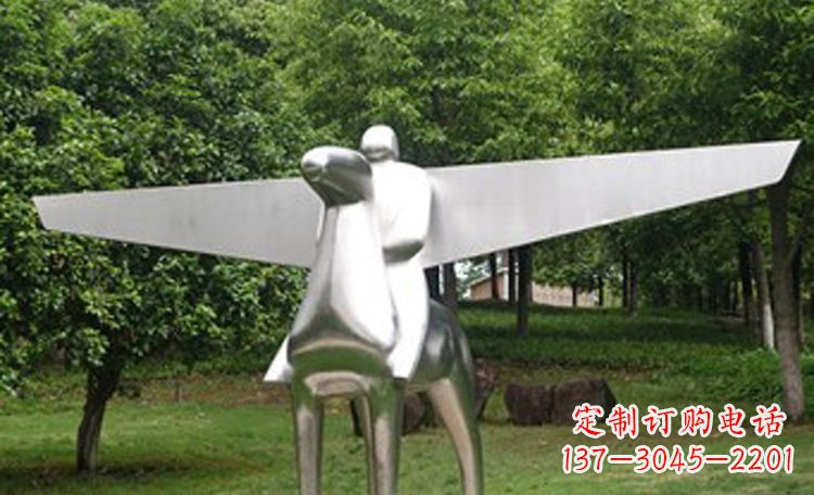 泰州不锈钢马雕塑完美集结动感与现代美学