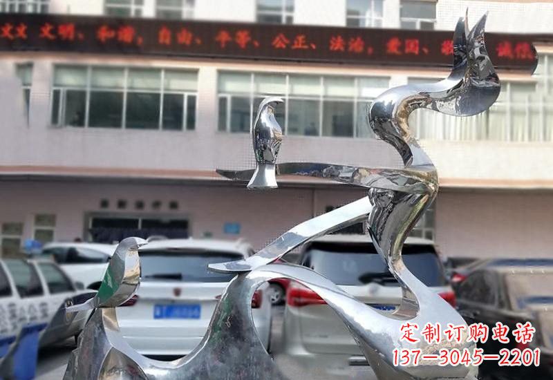 泰州不锈钢抽象人物和平鸽雕塑