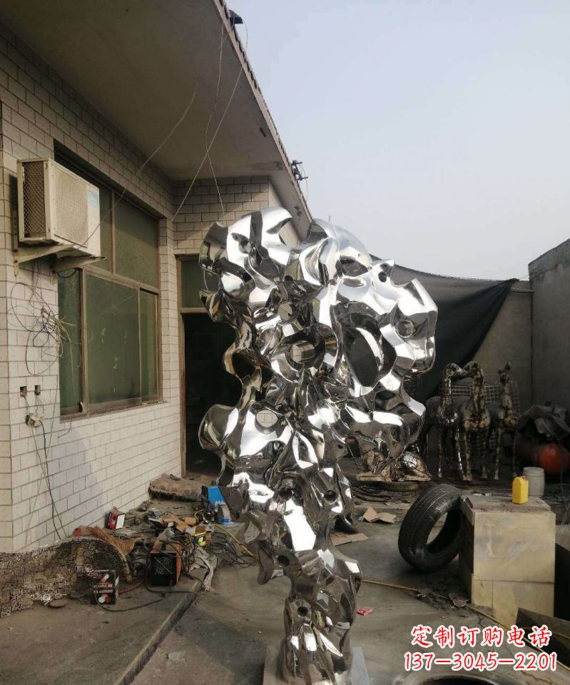 泰州太湖石雕塑不锈钢的艺术精品