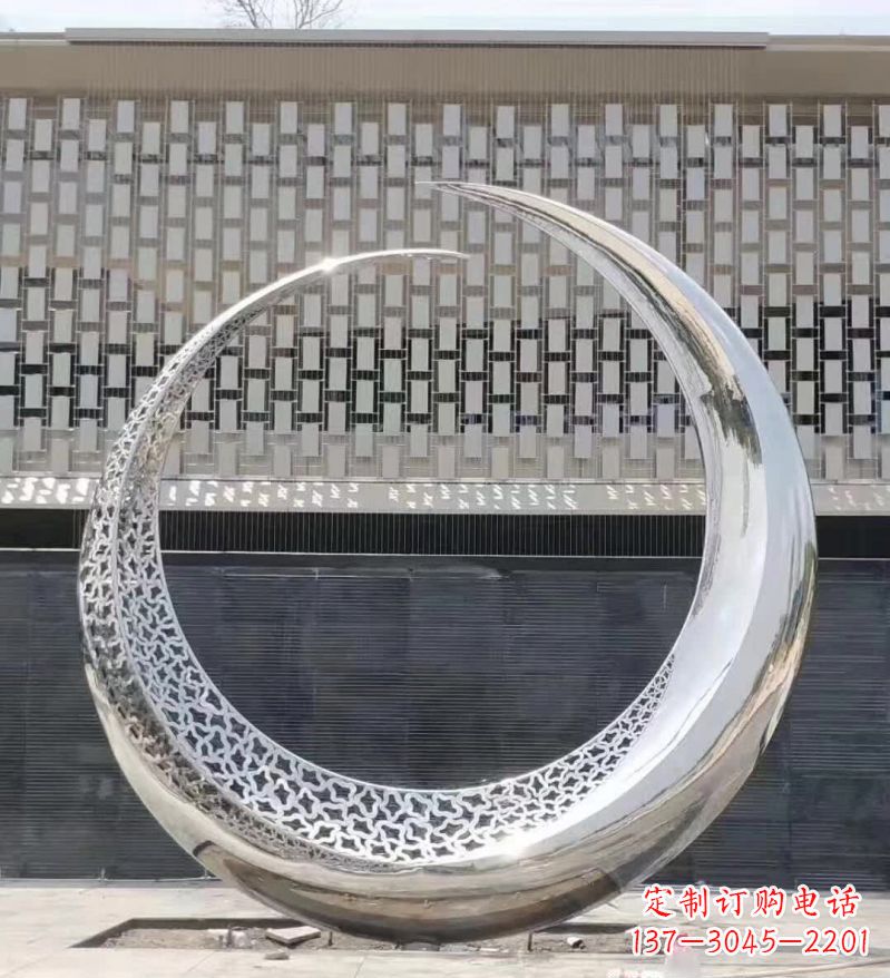 泰州不锈钢月亮雕塑精美的艺术之作