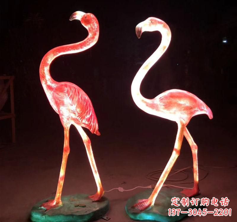 泰州不锈钢火烈鸟绚丽多彩的艺术品