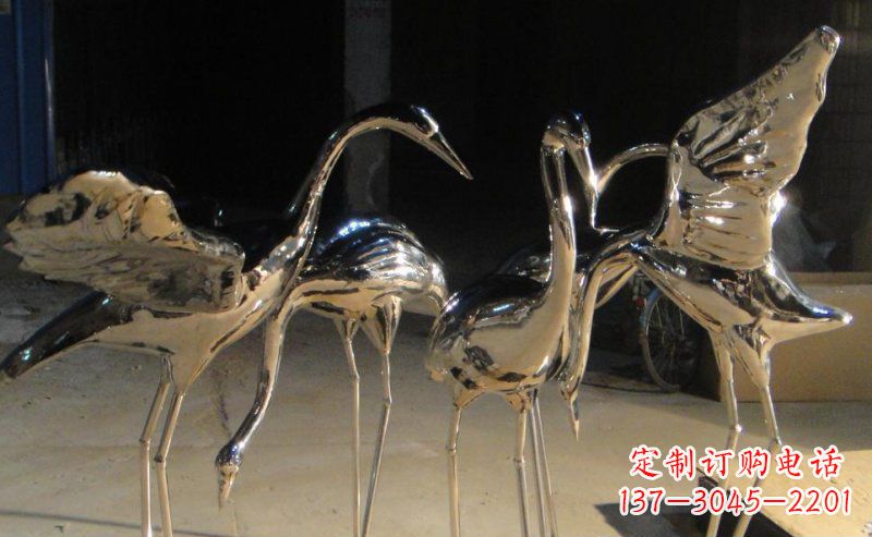 泰州仙鹤雕塑不锈钢锻造的精美艺术
