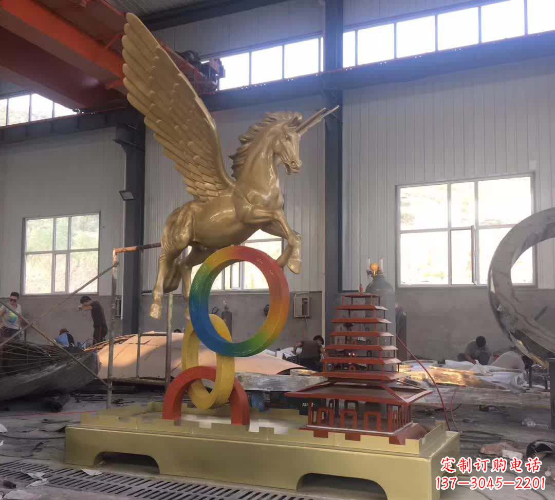 泰州不锈钢飞马踩圆圈雕塑精美艺术之作