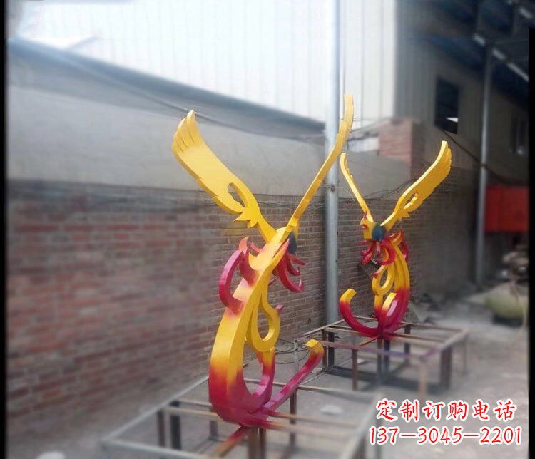 泰州凤凰雕塑美化公园景观
