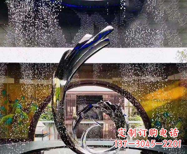 泰州凤凰雕塑优雅的不锈钢艺术
