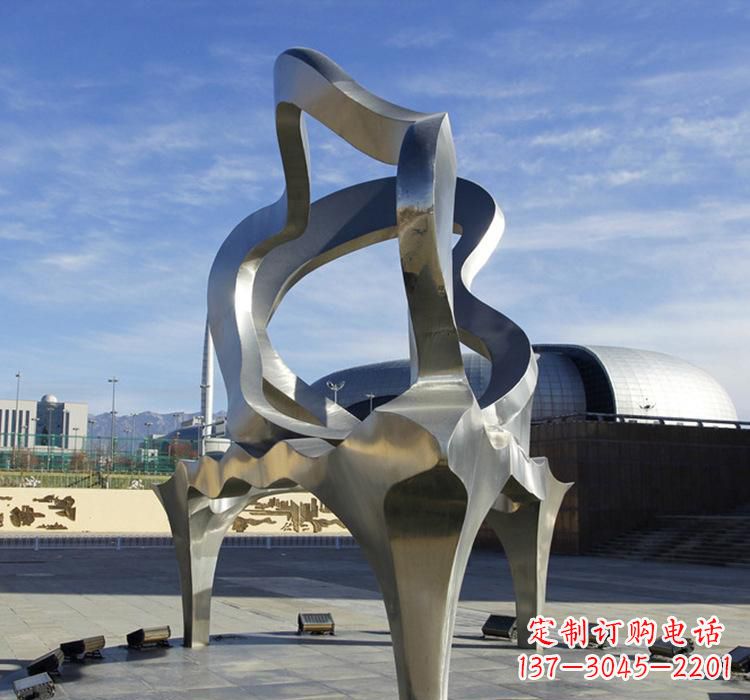 泰州不锈钢钢琴雕塑让音乐穿越时空