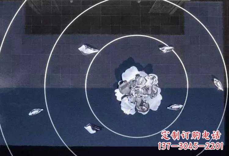 泰州不锈钢莲花雕塑——给公园增添一抹绚丽
