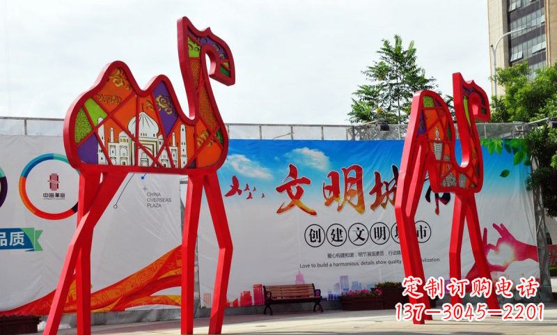 泰州不锈钢骆驼雕塑——精美的艺术之作