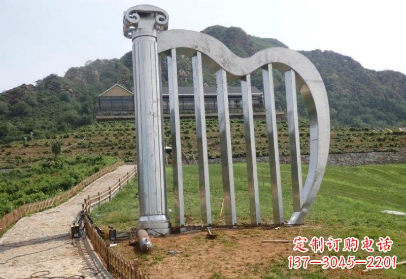 泰州不锈钢竖琴雕塑一曲轻柔的旋律