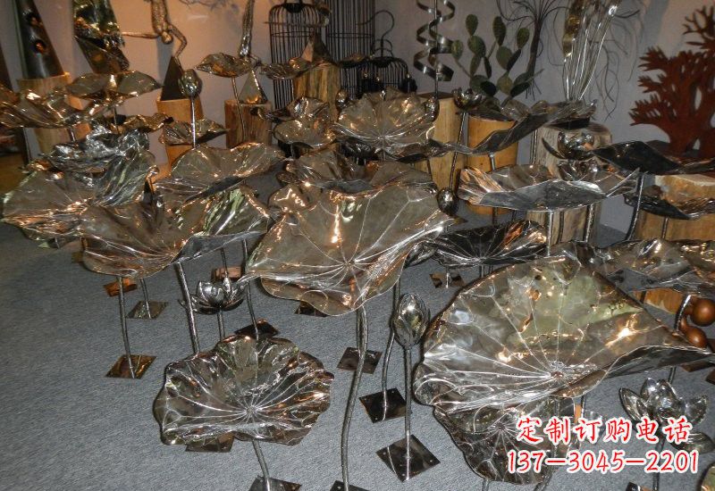 泰州不锈钢荷叶雕塑——缔造美丽公园